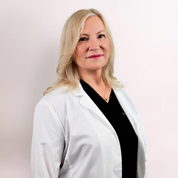 Premier Body & Laser - Team Photos - New Headshot - Sharon - 3.26